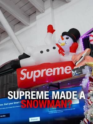 Dumbest or Best Supreme Accessory⁉️                              #supreme #supremesnownan #snowman #inflatablesnowman #supremeaccessories 