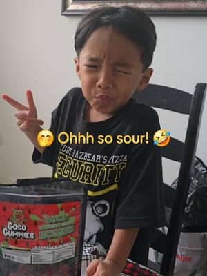 @Gosogummies  #puckerface  #sourcandy #🤭  #fyp