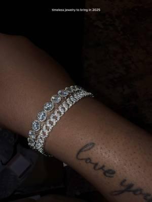 love love love jewelry details:  Pavé cuban chain bracelet Pandora & ring Ralph Lauren tennis in silver tone #timelessjewelry #daintyjewelry #pandoracubanbracelet #cubanchain 