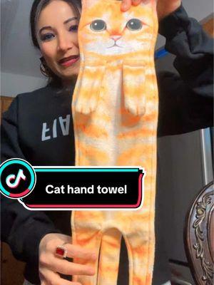 #cathandtowel #homedecor #catlovers #TikTokShop #tiktokmademebuyit #fyp #foryoupage #keepsupporting #grow #goviral #thankyoutiktok #yearendsale #chritmasgift #giftingideas #😘😘😘 