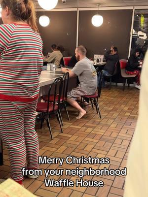 We love it here #wafflehouse #merrychristmas #wafflehouseshenagins #onlyatwafflehouse #ohnonononoo #wtfman 