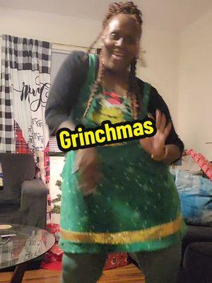 #Gidjet on that beat lol #grinchmas #grinchmas2024 #grinchonthatbeat #gidjetblog #gidjetspeaks #f4f ##E4E #christmas2024  ** This music is for entertainment purposes only.  I don't own any rights to the music. It's public domain.