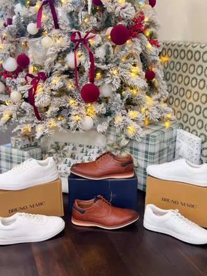 Our best-selling staples are the perfect Christmas gifts for your special someone. Which one are you picking? 👇 🎥: @codyy_watts #mensfashion #menshoes #walletfriendly #brunomarc #fyp #holidayseason #flexoxfords 