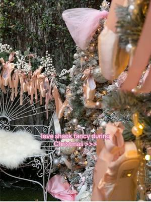 #loveshackfancy #pinkchristmas #pinkchristmasdecor #pinkchristmastree 