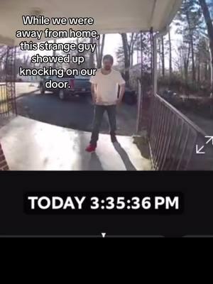 Not the Santa I was expecting! the neighbors have no clue who this man is. So we think he stole mail from their box. Police have been notified and a report has been made. #strangeguy #caughtonringcamera #lockyourdoors #ringcamera 