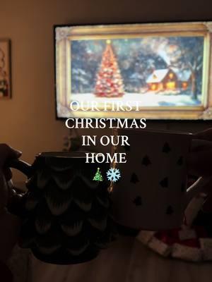 our first christmas in our home 🎄 #fyp #foryou #foryoupage #christmas #christmastiktok #christmas2024 #christmasmorning #christmasnight #openinggifts #openingpresents #christmaspresents #firstchristmasinourhome #christmashaul 