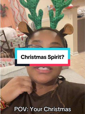 This reindeer’s Christmas Spirit was on Christmas Day onlyyy 😭 ! Now I wanna go caroling … who’s with me ?? 😂 #christmas2024🎅🎄 #christmasspirit #girlwiththegap_ 