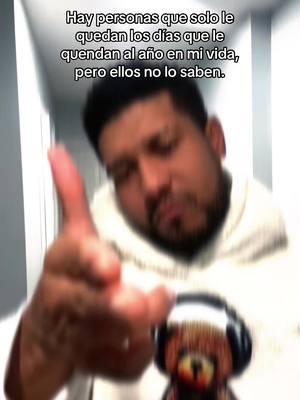 "No todos están hechos para tu próximo capítulo... 💔✨ #ReflexionesDeVida" A veces, las despedidas no se dicen en voz alta. Hay personas que solo estarán contigo hasta el final de este año, y quizás ni lo sepan... Pero recuerda, cada cierre es una oportunidad para un nuevo comienzo. 🕊️💭 #ReflexiónDelDía #CrecimientoPersonal #AdiósSinDecirlo #NuevosComienzos #AprenderASoltar #VidaYLecciones #Despedidas #MomentosDeVida #PiensaYActúa