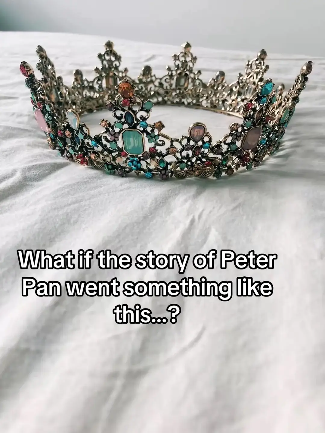 Link in my bio! #fantasyretelling #peterpan #enemiestoloverstrope #peterpanretelling #fantasyromanceseries #enemiestolovers 