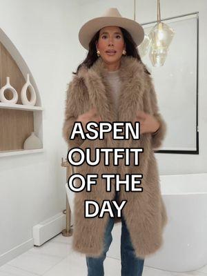 Aspen OOTD #aspen #aspencolorado #aspenoutfit #bottegaandiamo #khaitedaniellejeans 