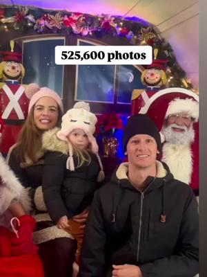 525,600 photos 525,600 photos we took with Santa this year. I think I got my quota for years to come. Real talk, how many Santas are out there? Do they make good money? Hmm food for thought! Love you all! Merry Christmas 🎄🎁 love you all!!  #merrychristmas #feliznavidad #christmas2024 #comedian #lorenafrompuertorico #momhumor #puertoricancomedian