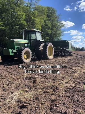 Yep #henrypfister675 #onthisday #1086international #1086 #966 #6230johndeere #thisusit #royalehighfarmingroutine #8312case #1431newholland #tryahainlater #caseihmagnum7110 #caseihmagnum7130 #whydontwe #thisisreallife #firstcrophay #notthatboy #llyduramax #7110magnum #myfarmingroutine @izzy smith 24 