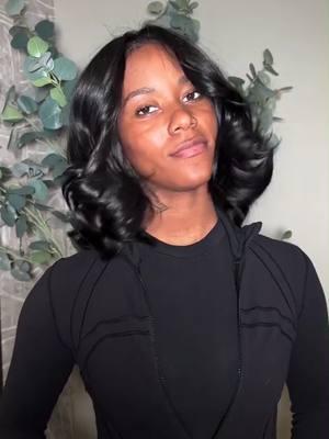 If my hair doesn’t have bouncy curls.… I DON’T want it!😍😍 #shorthair #bouncyhair #hairstyle #hdlacewig #mscocohair #gluelesswig #newlook #newvibes #sideparthairstyles #barrelcurls