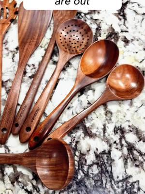 Silicone and metal are out #teakwood #cooking #cookingutensils #healthy #healthyliving #healthycooking #healthyfood #metal #silicone #siliconeproducts #fyp #viralvideo #tiktokshopholidaydeals