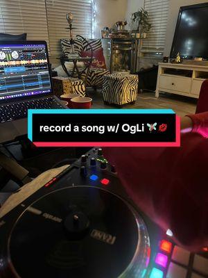 HEY OG’s , enjoy this mini vlog of me creating one of my fav songs DROPPING 1/11 !! #LIYAHWYD111  ❤️‍🔥❤️‍🔥❤️‍🔥❤️‍🔥❤️‍🔥❤️‍🔥❤️‍🔥❤️‍🔥❤️‍🔥❤️‍🔥❤️‍🔥❤️‍🔥 “TRACK 2 - BESIDE YOURSELF”  . lmk what yall think ! stream all my music on All platforms! #FYP #OGLIYAH #diariesofadangerousvirgo #recordasongwithme #studiovlog #atlantafemalerappers2025 #zone6prinxess 