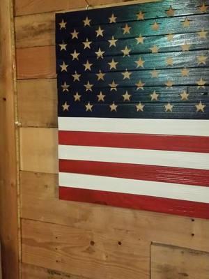 Done with this #wooden #americanflag on to next #flag #starsandstripes    #wood  #pallets  #blessed  #keephustling #neverlosefaith