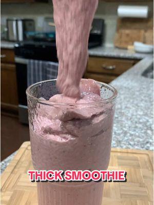 Thick berries mango banana Smoothie #thisisbossinglybossing #smoothie #thicksmoothie 