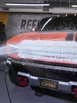 How to get great results with a foam cannon! Gold Class Car Wash! #meguiars #carwash #foamcannon #hummerev #howto #DIY #CleanTok #automotive #detailer #electricvehicle