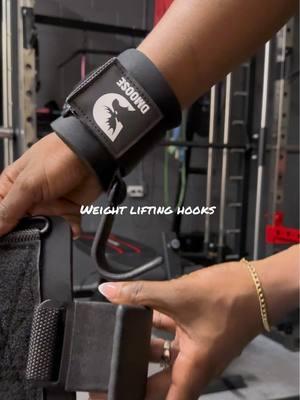 Game changer in weight training!!!#gymequipment #weightlifting #weightliftinghooks #hooks #homegym #dmoose 