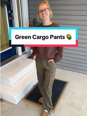 These pants are soooo comfy 🤪 #pants #comfypants #cargopants #womenspants #stretchypants #viralpants #cargos #cargo #stretchy #pant #joggers  #viralvideo #trending #fyp #foryoupage #tiktokmademebuyit #tiktokshopfinds   #TikTokShop   #starcreatorcompetition  #tiktokshopcreatorpicks