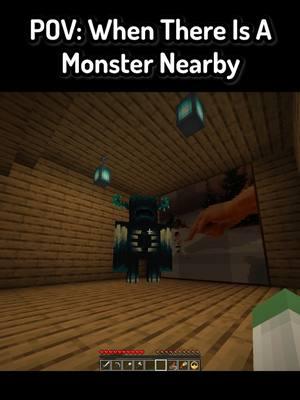 POV: There Are Monsters Near Your Minecraft House #Minecraft #funnymoments #mc #mcyt #minecraftmemes 