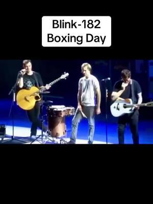 #blink182 #boxingday #emopunkmemories #MusicMemories #epm #ElderEmo #EmoScene #punk #markhoppus #tomdelonge #brookswackerman 