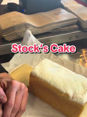 Never had Stocks fresh out the oven #FYP #StocksCake #StocksBakery #PoundCake #PhillyTok #JerseyTok #RoccosLawnside #Cake #FoodTok