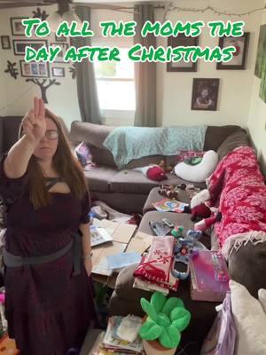 May the odds be ever in your favor. #ChristmasCleanup #Christmas #TheDayAfterChristmas #MomLife #MomTok 