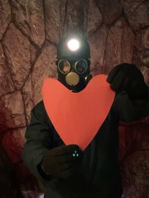 When Someone Asks Me What My Plans For Valentine’s Day Are ❤️⛏️💔 #mybloodyvalentine1981 #mybloodyvalentine #harrywarden #ValentinesDay #cosplay #cosplayer #cosplayers #cosplaying #horrorcosplay #horrorcosplayer #horrorcosplayers #fangoria #fangoriamagazine #shudder #joebobbriggs #thelastdrivein #darcythemailgirl #guttergarbs #frightrags 💔