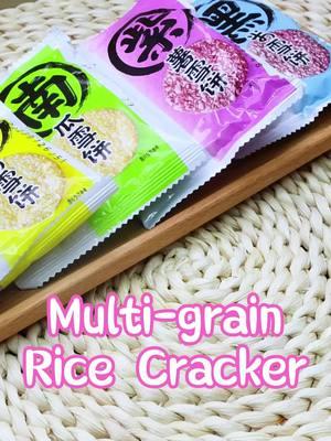 Crunchy and delicious multi-grain rice crackers are the perfect snack for any time of day! 😋🌾 #healthysnacks #ricecrackers #SnackTime