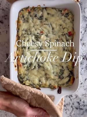 CHEESY SPINACH ARTICHOKE DIP🎉 Craving a festive dip that’ll steal the show? Whip up this creamy cheesy dip at home and watch it disappear faster than you can say “holiday cheer 🎄“! Get ready to impress your guests! For the recipe check out my profile #EasyRecipe #DinnerIdeas #appetizers #imsomartha #food52grams #feedfeed #huffposttaste #buzzfeast #buzzfeedfood #deliciousfood #makeitdelicious #whatsonmyplate #whatsfordinner #feedyourbody #joyfulhealthyeats #forkyeah #forkyeahfoodies #partyfood #artichokedip #artichoke #spinachdip #christmasappetizers #appetizer #spinachartichokedip #cheeselovers #holidayrecipes #fyp