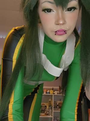 🌸♡insta: jupiter.cos♡🌸 #froppycosplay #froppy #tsuyuasuicosplay #tsuyuasui #tsuyu #bnha #mha #bokunoheroacademia #myheroacademia #blowthisup #cosplayers #cosplays #cosplayer #cosplay #trend #nothingsreal #foryoupage #fakeeverything⚠️ 🚫fake body 🚫 🚫EVERYTHING IS FAKE TIKTOK🚫🚫IM FULLY CLOTHED TIKTOK🚫