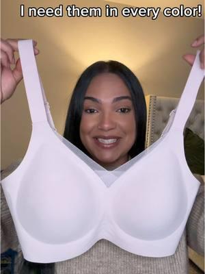 Okay, now I need them in EVERY single color! #oaekbra #oeak #wirelessbra #nounderwirebra #bra 