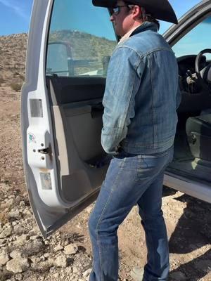 #hehe #rain #drought #window #westtexas #cowboy #prayforrain #ranching #mesabrand #mesa #standinghere #colterwall @Colter Wall 