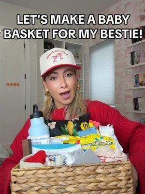 make a hospital basket for my bestie with me! 🤞🏼🎅🏻❤️ #hospitalbasket #babybasket #babygift #babyboy #babytiktok 