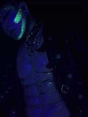 Siren's Dance#xerties #darkfantasy #BookTok #dance #cosplayer #originalcharacter #vibes #Glow #vibes #sirencosplay #darkromance #oc #goth 