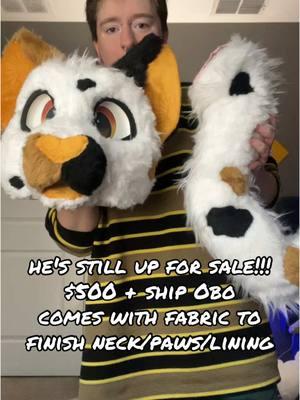 edit: he's a bit smaller at like 22 inches i think, fits smaller heads better!! comes with art as well !!!! please take this guy off my hands #furrysale #fursuitsale #furry #furryfandom #fursuit #fursuits #fursuitforsale #fursuityardsale #furryyardsale 