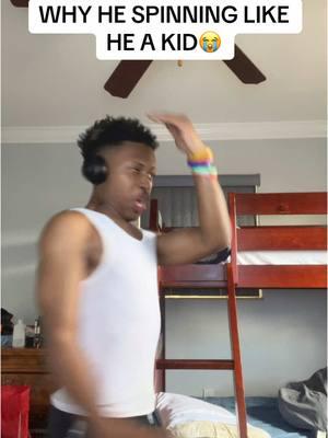 #stitch with @BANDEEZO! Why he spinning like a kid😭👎🏾#fyp #foryou #spinning #relatable #viral #BlackTikTok #reaction #crazyvideos #funnyvideos #bagepic #florida #hoodvideos 