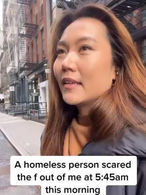 she suddenly TURNED AROUND and yelled at me 😭 I felt scared but then I also weirdly felt embarrassed????!? #nycmorning #earlymorning #darkmornings #nycwalk #scared #Vlog 