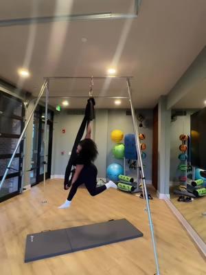 Air walks on aerial sling/hammock progress 🖤   #aerial #aerialhammock #aerialsling #aerialslingflow 