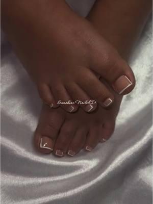 Pretty Toes by me #spokanewashington #spokanenailtech #nailgoat #509 #509nails 