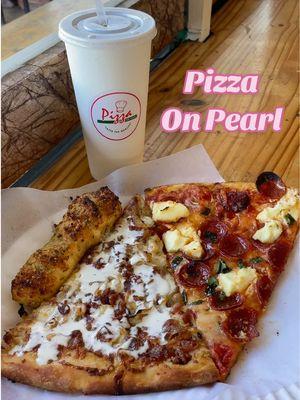 Pizza On Pearl in La Jolla🍕 #sandiego #sandiegorestaurants #sandiegofood #sandiegofoodie #lajolla 