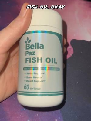 Nothing quite like some fish oil! So many health benefits #fish #fishoil #fishoilbenefits #supplements #susrizzle #bellapaz #omega 