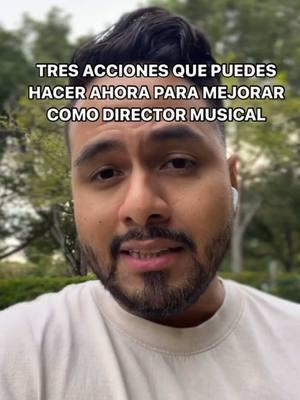 🚨LEÉR DESCRIPCIÓN🚨 1. Escucha y dirige con confianza: Mantén contacto visual con los músicos y vocalistas durante la alabanza. Usa gestos claros para indicar cambios de dinámica, entradas y finales. 2. Conoce bien las canciones: Aprende cada canción de memoria: estructura, acordes y dinámicas. Esto te permitirá dirigir sin estar atado a partituras o letras. 3. Adora mientras diriges: Recuerda que tu rol no es solo dirigir técnicamente, sino ser un ejemplo de adoración. Cuando te enfocas en Dios, tu equipo y la congregación lo notarán y lo seguirán. #musicdirector #directormusical #worshipleader #adorador #worshipper 