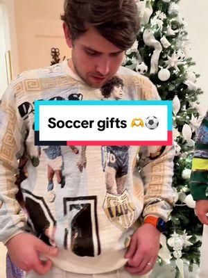 The perfect soccer gifts ❤️🫶🎄 Merry Christmas! @Kickoff Coffee Co  #Soccer #soccerlife #fútbol #christmasdecor #christmastree #soccerfamily #soccerlove #soccergifts #soccercoach