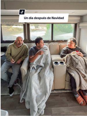 Pasa la mañana con nosotros después de Navidad 🎄 como se la pasaron!? #carlosdia #paratii #rvlife #casarodante 