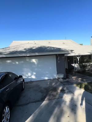 Corona. California 5 bedrooms 2.5 bath  1.940 sqft. Asking price 755 k  #f#forsellc#coronah#househuntingl#listingagentb#buyeragentf#firsttimehomebuyerc#californiai#investmentp#polishgirl#mowiepopolskuo#YolaDunnx#ExplorePagex#ExploreMore