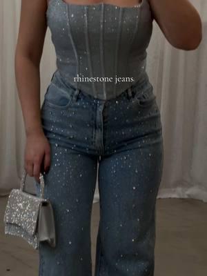 a lil sparkle never hurt nobody 🫣 shop our rhinestone jeans 👀 www.valerias-boutique.com #valeriasboutique #rhinestonejeans #sparklyjeans #OOTD #newyearsoutfit #nightoutoutfit 