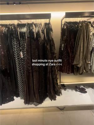 Gave up my battle in that madhouse so fast 🤧🤧 #nye #nyeoutfit #hitormiss #zara #messy #nothingtowear #sparkleydress #outfitinspo #nyeoutfitinspo #struggle #girls 