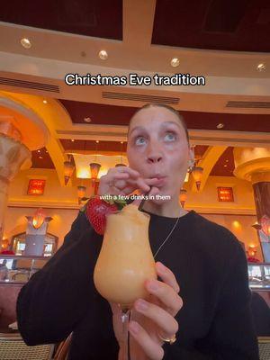 Replying to @maya  hope everyone is having a fantastic holiday season!!! ily all!! #christmastiktok #christmastraditions #christmaseve #jordancreekmall #cedarfalls #desmoines #dadsoftiktok #familytradition #cheesecakefactory 